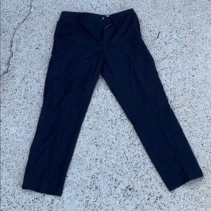 Men’s dress pants. Estimated Size- no size/numbers